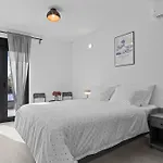 Bianca Villa *