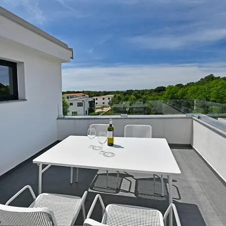 Bianca Villa Porec